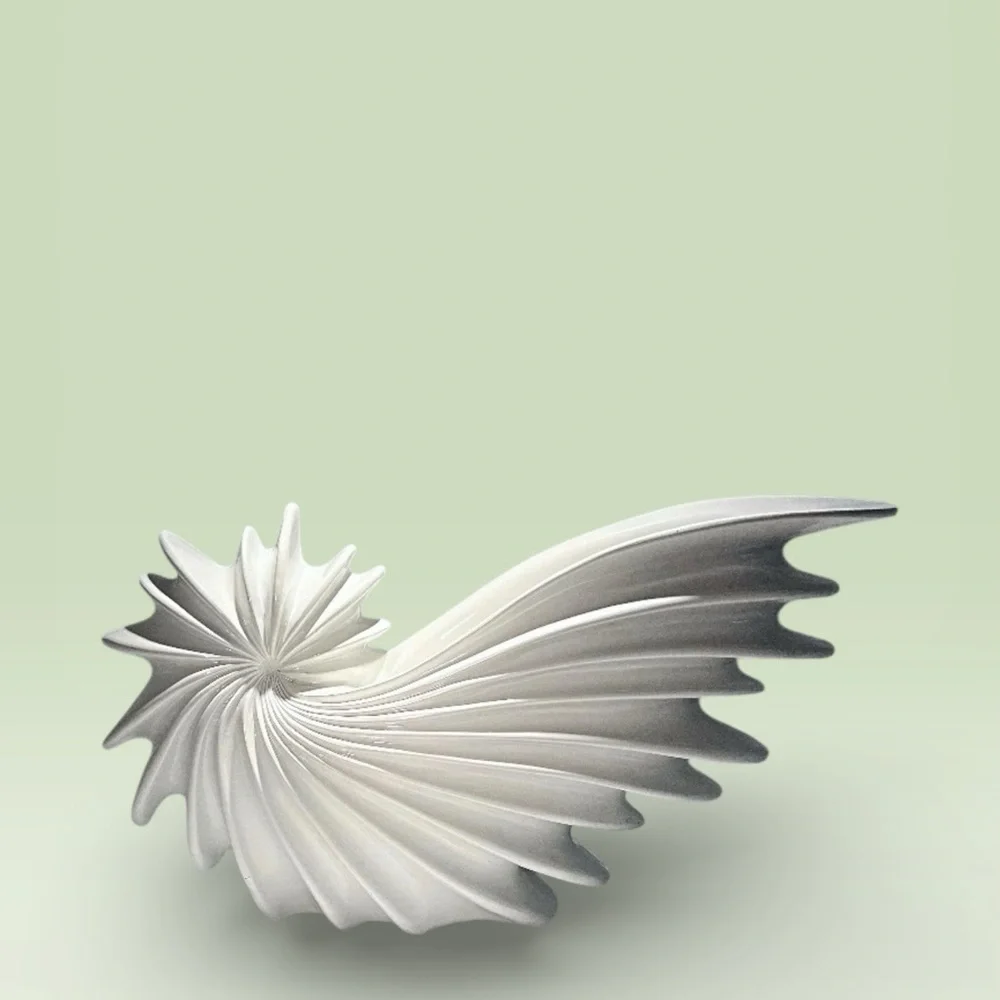 Z Gallerie Cream Off White Spiral Nautilus Vase Sculpture